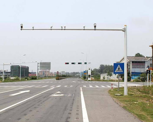 監(jiān)控?zé)?><</div>
              <div   id=