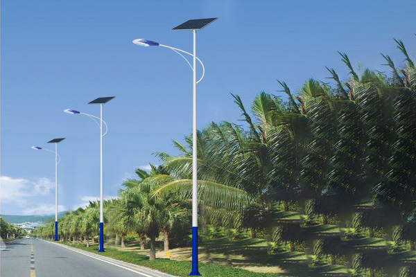 太陽能路燈