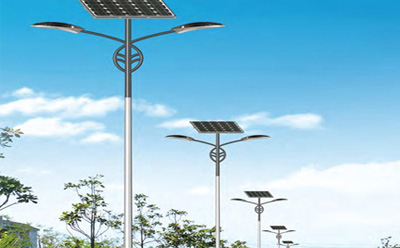 蘭州太陽(yáng)能路燈如何應(yīng)對(duì)電池老化問(wèn)題