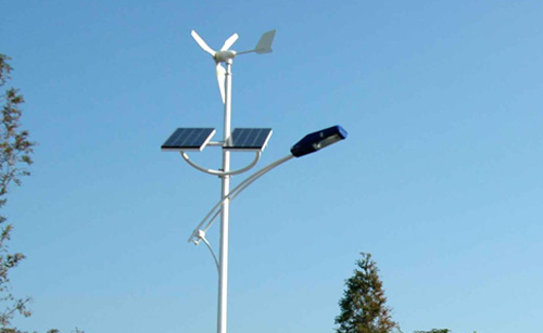 蘭州高速公路太陽(yáng)能路燈照明解決方案_抗風(fēng)防雷設(shè)計(jì)