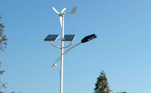 蘭州太陽能路燈蓄電池選擇指南：鋰電池or膠體電池？