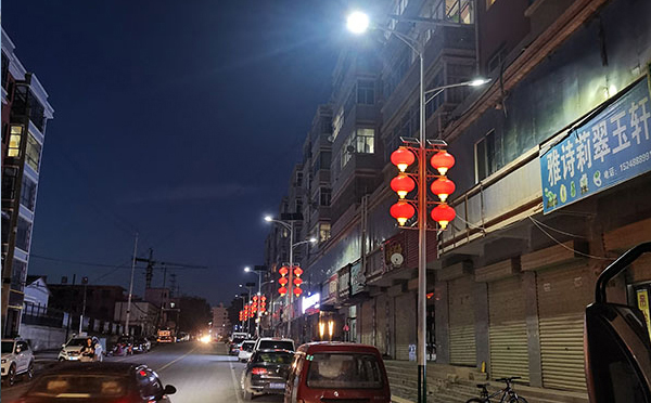 蘭州智慧路燈：點(diǎn)亮城市未來(lái)，遠(yuǎn)程控制與自動(dòng)調(diào)光的創(chuàng)新應(yīng)用